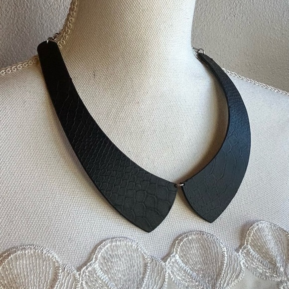 Vintage collar necklace - Picture 7 of 8